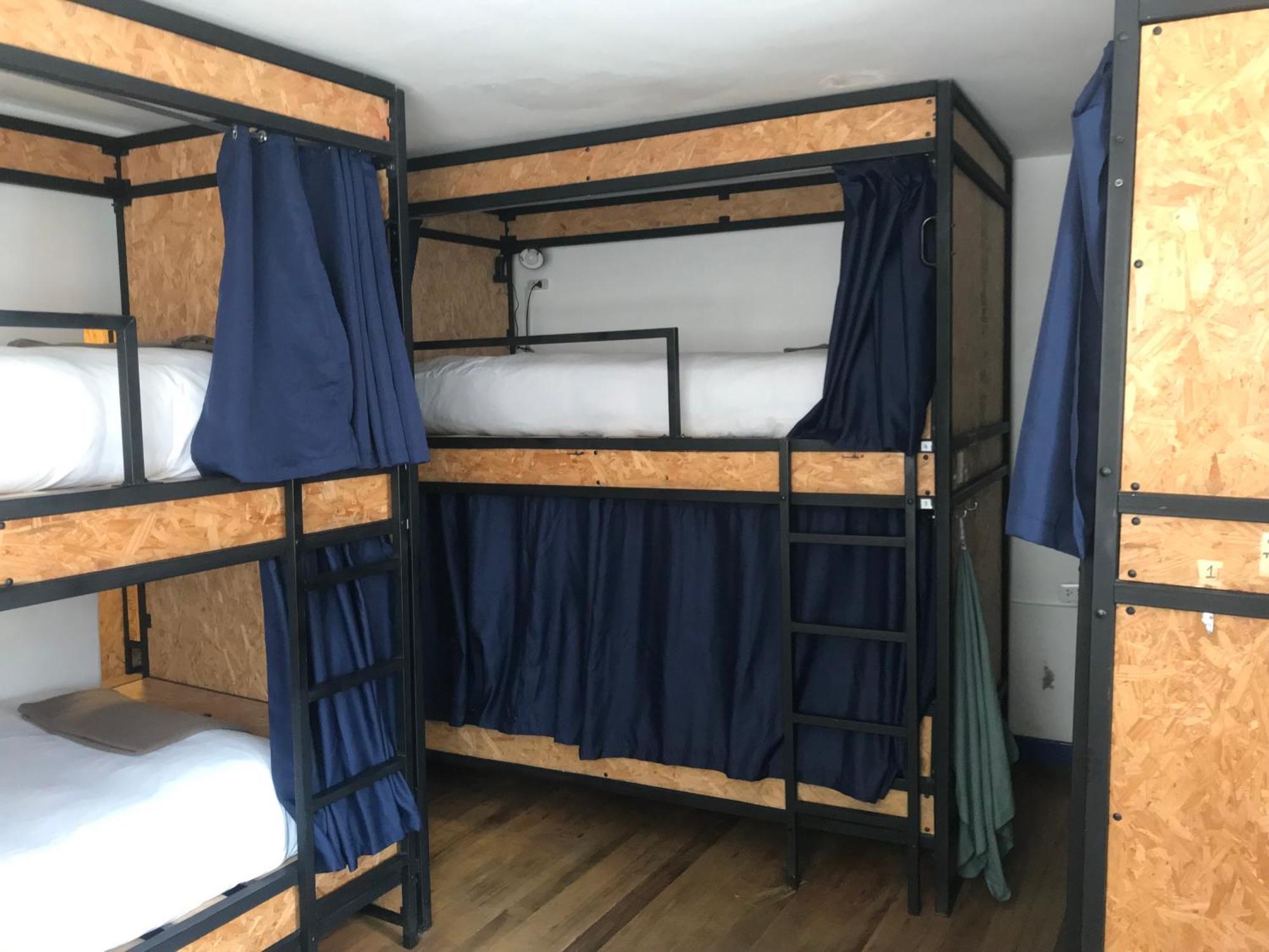 Bed in 6-Bed Mixed Dormitory Room